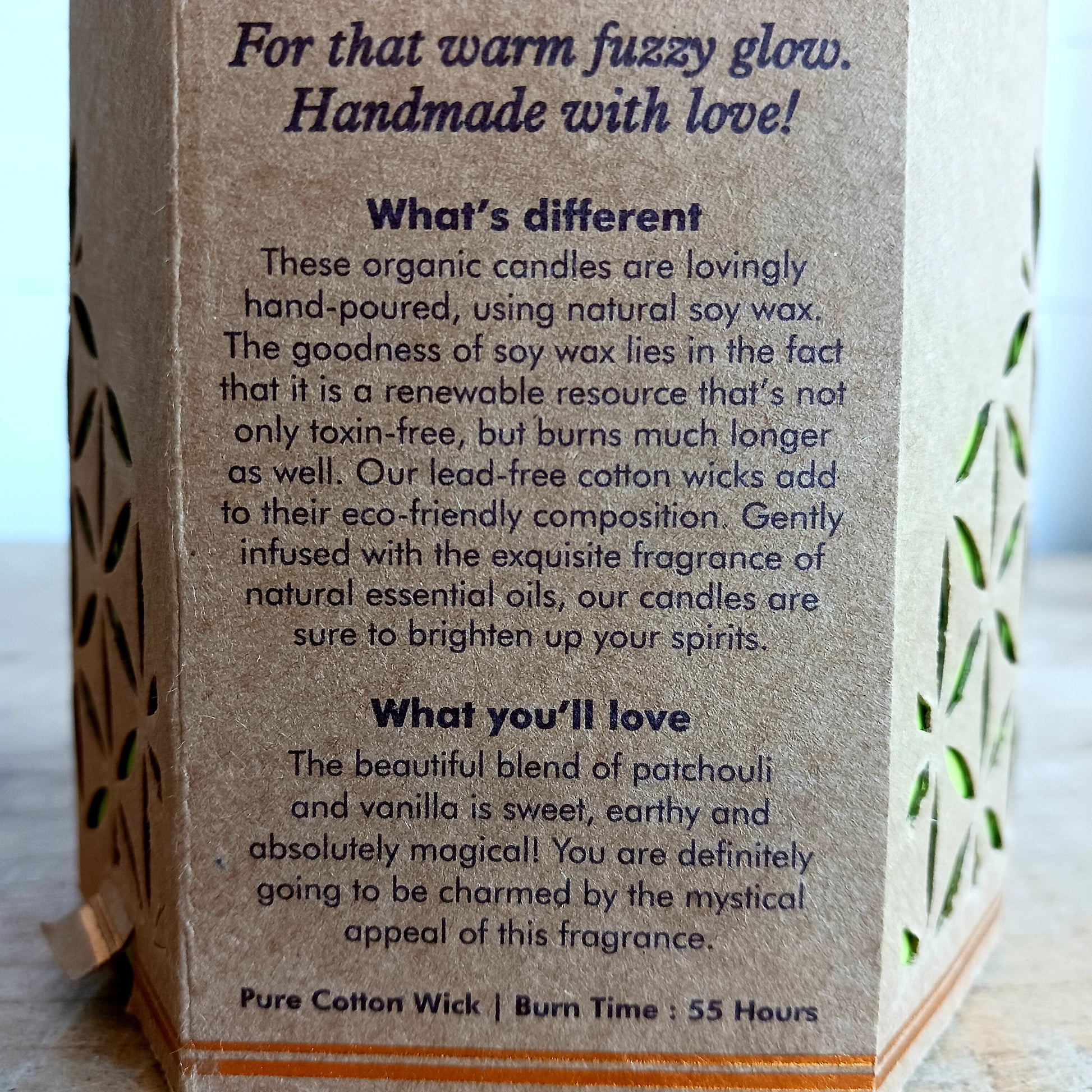 Organic Goodness candle scented with Patchouli & Vanilla essential oil. The rich blend of creamy vanilla and calming patchouli will make you feel relaxed and revitalised. Pamper yourself with this luxurious scent after a hard day at work.