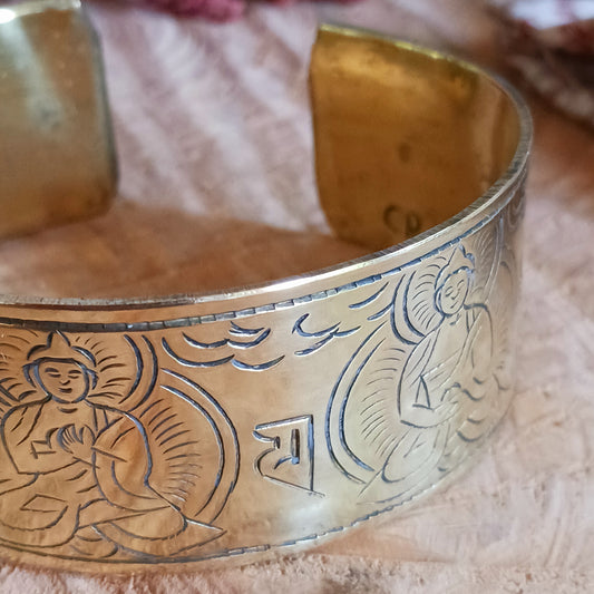 Handcrafted in Nepal, this solid brass bracelet amplifies energy. It is an excellent conductor and helps stimulate the flow of energy.