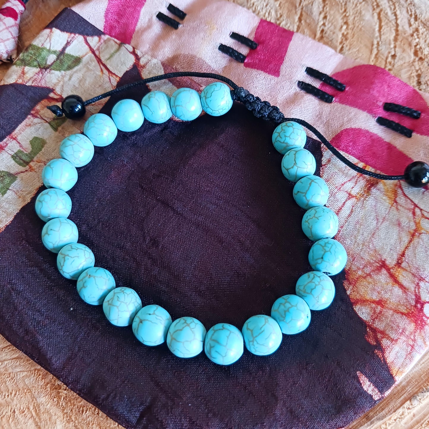 Turquoise is a purification stone. It dispels negative energy and can be worn to protect against outside influences or pollutants in the atmosphere. Turquoise balances and aligns all the chakras, stabilising mood swings and instilling inner calm. It is excellent for depression and exhaustion, it also has the power to prevent panic attacks. Turquoise promotes self-realisation and assists creative problem solving.