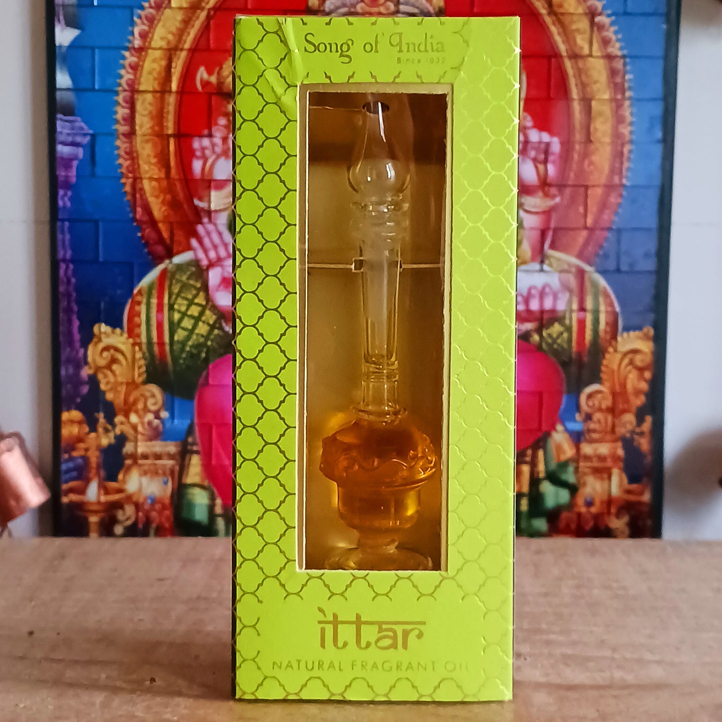 Lily of the valley has represented different things across the centuries. In the Victorian era, it symbolized a return to happiness. In ancient times it was associated with humility and purity, as well as the goddess Ostara (from whose name we get our modern Easter). The long lasting perfume will last for hours perfuming your encounter and making it more delicious.
