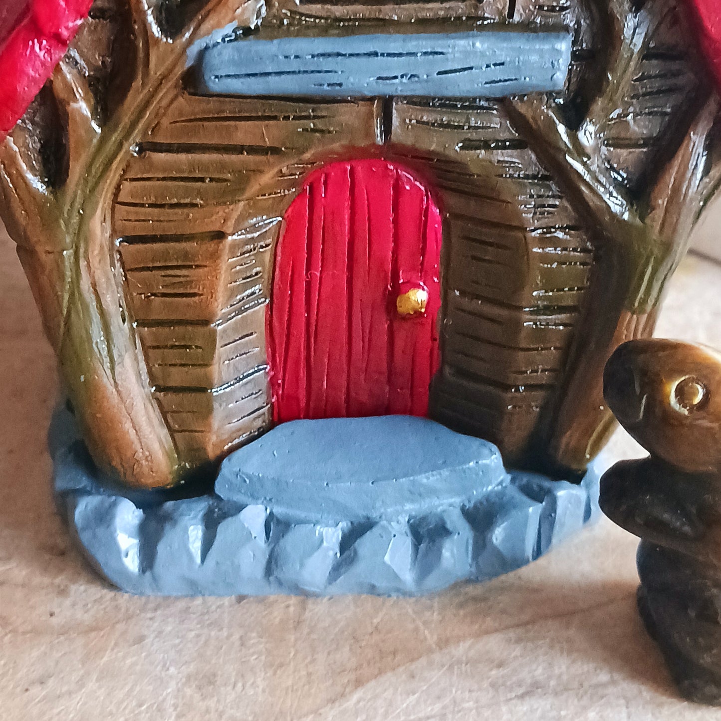 This adorable and detailed incense cone burner is shaped like a little fairy house called The Willows. Designed by Lisa Parker, you place an incense cone inside the house and watch as smoke rises from the chimney. The house comes in a little gift box making it the perfect gift for fairy and incense lovers!