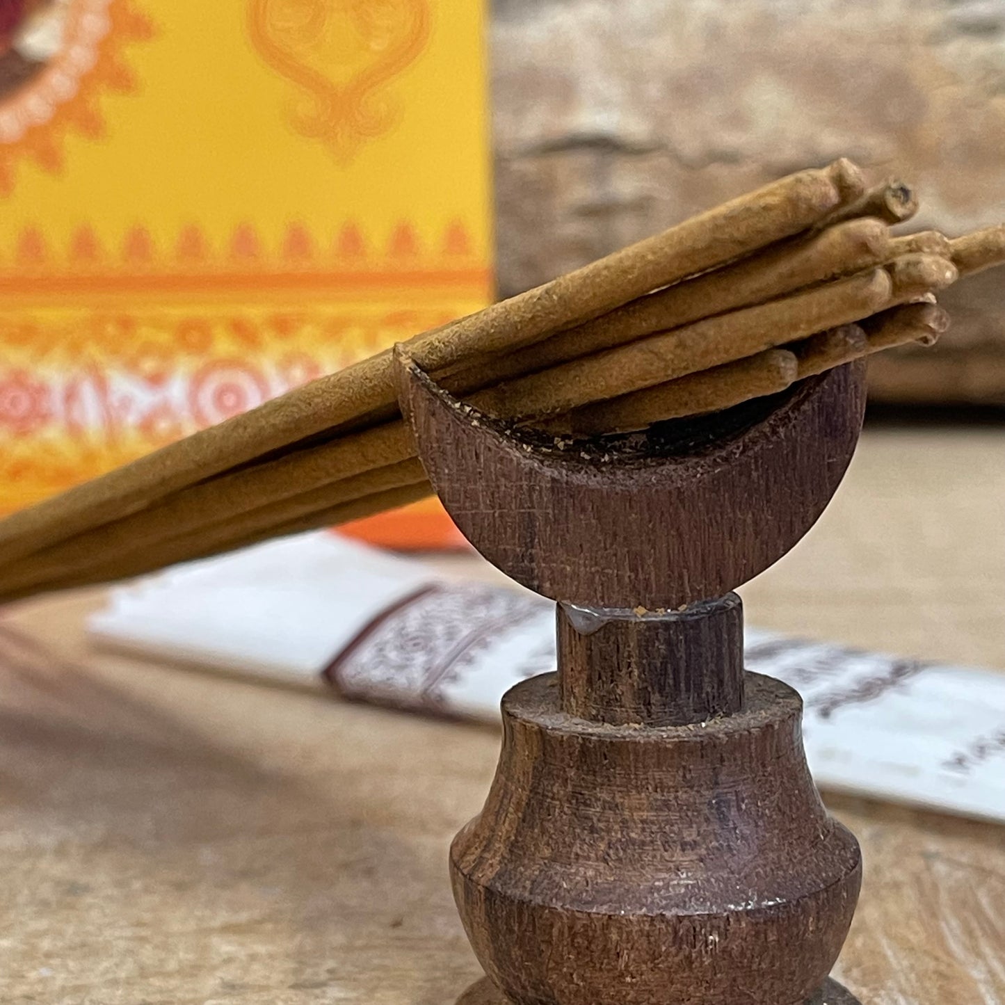 Ayurvedic Amber masala incense sticks offer a pure and natural aroma, made with a thoughtful blend of essential oils and all-natural ingredients including premium resins, oils, herbs, petals, and honey. The rich, warm scent of amber is ideal for creating a soothing atmosphere perfect for meditation, yoga, and spiritual cleansing. These incense sticks promote relaxation and help cultivate a harmonious environment, supporting overall well-being
