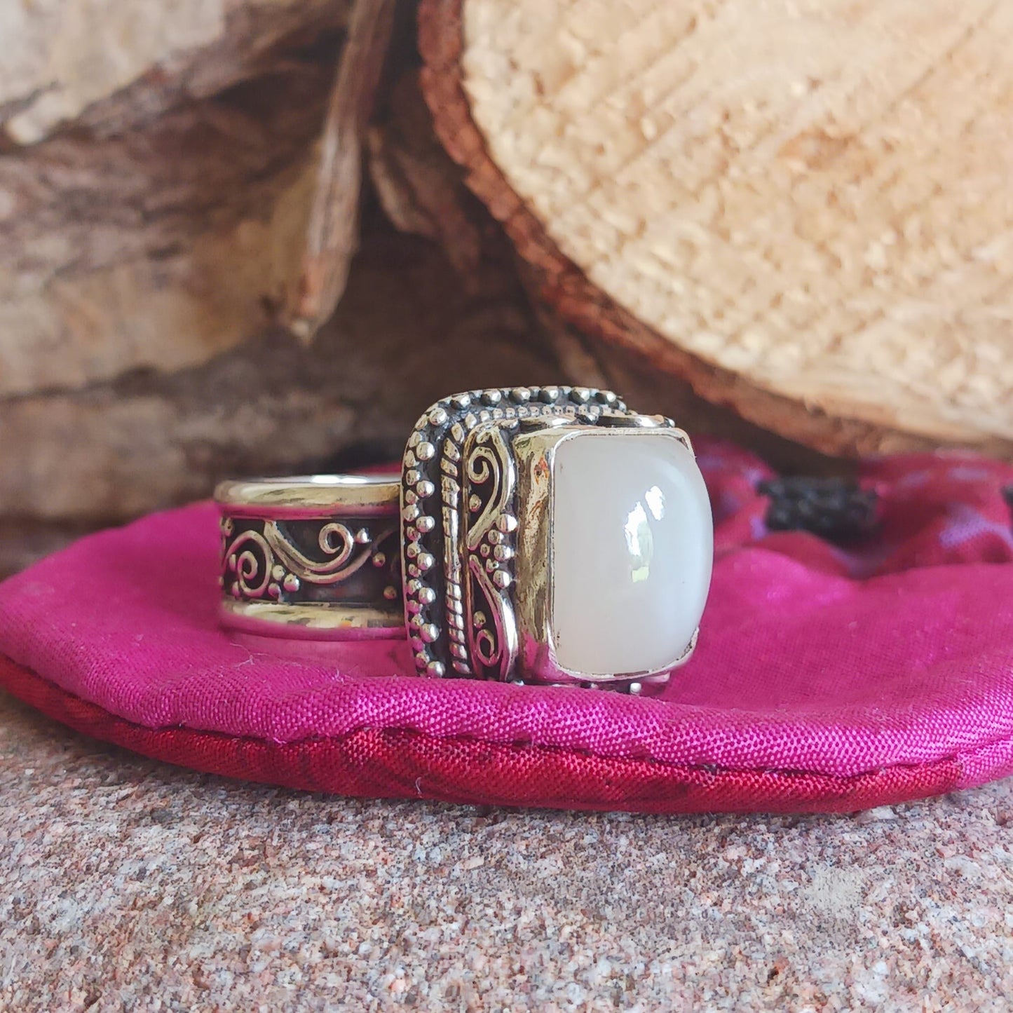 Solid Silver Tibetan Moonstone Ring Size ( )