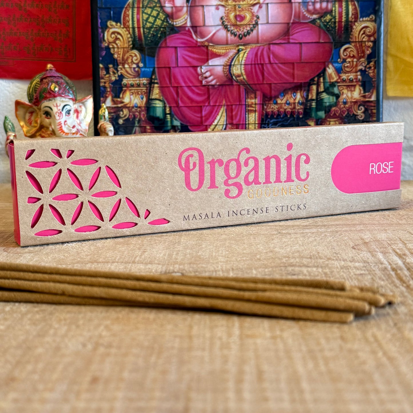 Rose Incense – Organic Goodness | Luxury Scent from India
Experience the scent of luxury with Organic Goodness Rose incense. Made in India, this rich, woody aroma is found in premium perfumes. 12 x 15g sticks.