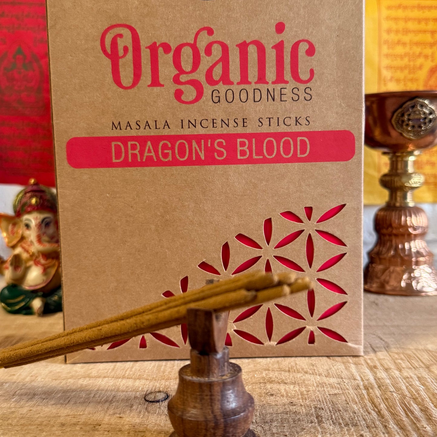 Dragons Blood Organic Incense Sticks | The Highest Buddha UK
Shop Dragons Blood incense sticks – sweet, soft, amber-like scent. Handmade, eco-friendly & 96% organic. 12 sticks per pack. From India.