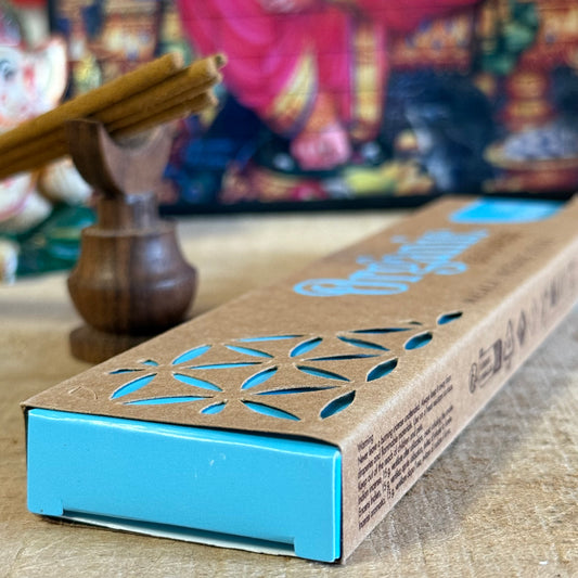 Elevate your senses with Organic Goodness Song of India Nag Champa Incense, a hand-rolled masterpiece made in India. This exquisite incense is crafted from 96% organic materials, blending natural wood powder and herbal essential oils for an authentic masala incense experience.
Nag Champa's signature aroma combines sweet, floral notes with a warm, woody undertone and a hint of exotic spice, creating a calming, grounding atmosphere perfect for meditation, relaxation, or spiritual rituals.
Our Organic Goodne