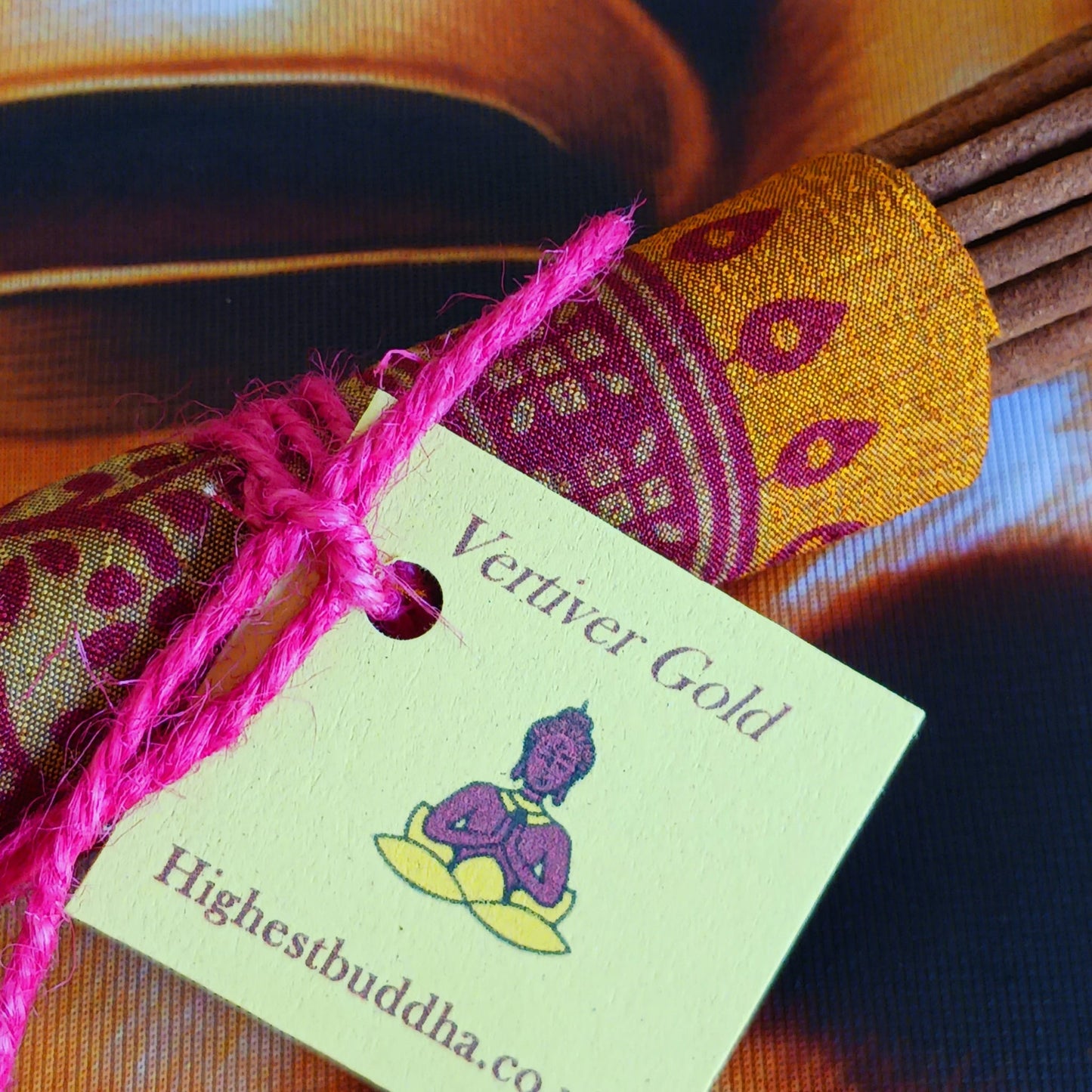 Handmade Indian Incense Sticks | 25 Sticks Vertiver Gold