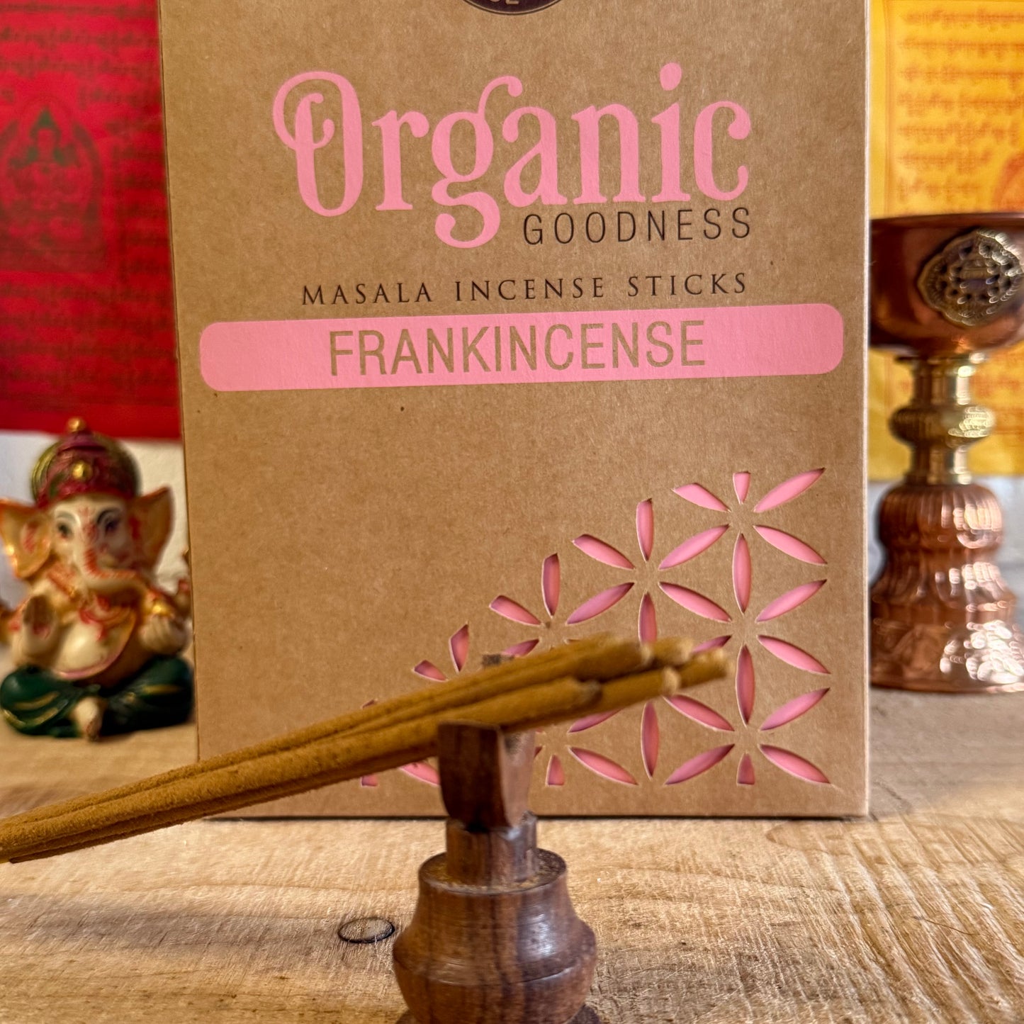 Discover the calming essence of Organic Goodness Song of India Frankincense Incense, crafted with love and tradition in India. This exquisite incense combines 96% organic ingredients, including natural wood powder and herbal essential oil extracts, hand-rolled to perfection. The warm, resinous aroma of frankincense brings a sacred, earthy scent with subtle hints of citrus and pine, creating a deeply enriching and meditative atmosphere.
Perfect for meditation, relaxation, or simply elevating your space, thi