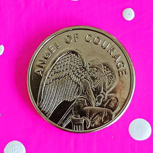 This lovely coin features an Angel of Courage on the front, and a lion and lamb on the back. Ideal to give as a gift to someone who needs the guidance of the Angel of Courage, or keep for yourself to help you in difficult situations.