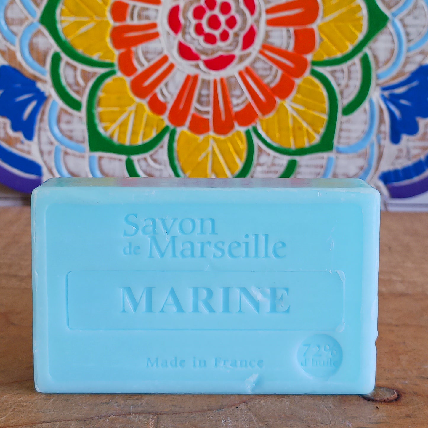Awaken your senses with the Natural Marseille Sea Breeze Soap — a refreshing, marine-scented bar crafted using traditional Marseille methods. Inspired by the energizing breeze of the sea, this artisanal soap gently cleanses while hydrating your skin.