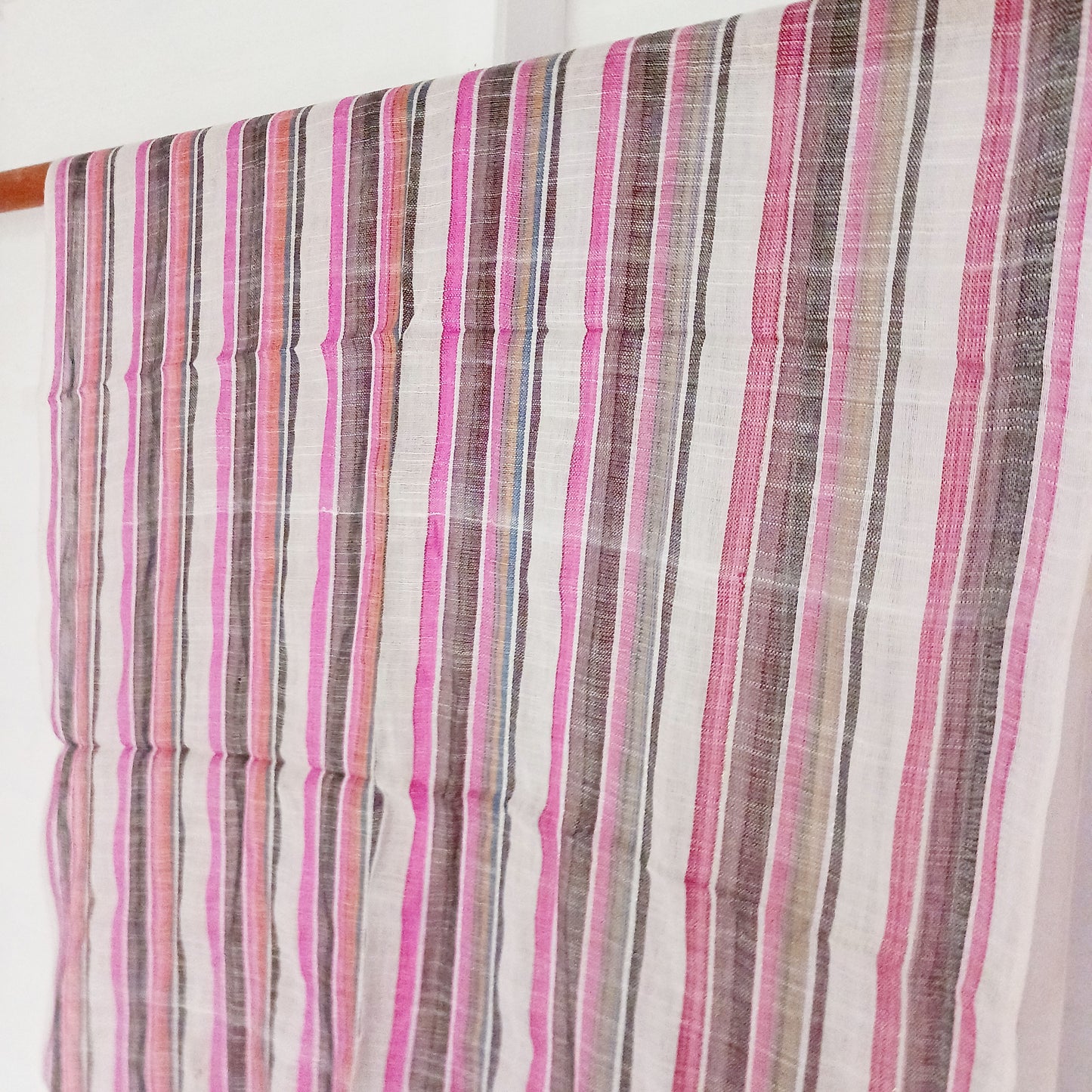 Step into the realm of bohemian allure with these stunning Large Indian Boho Scarves. Handcrafted with care, each scarf showcases eye-catching patterns inspired by nature, bringing a sense of freshness and free-spirited style to any outfit.