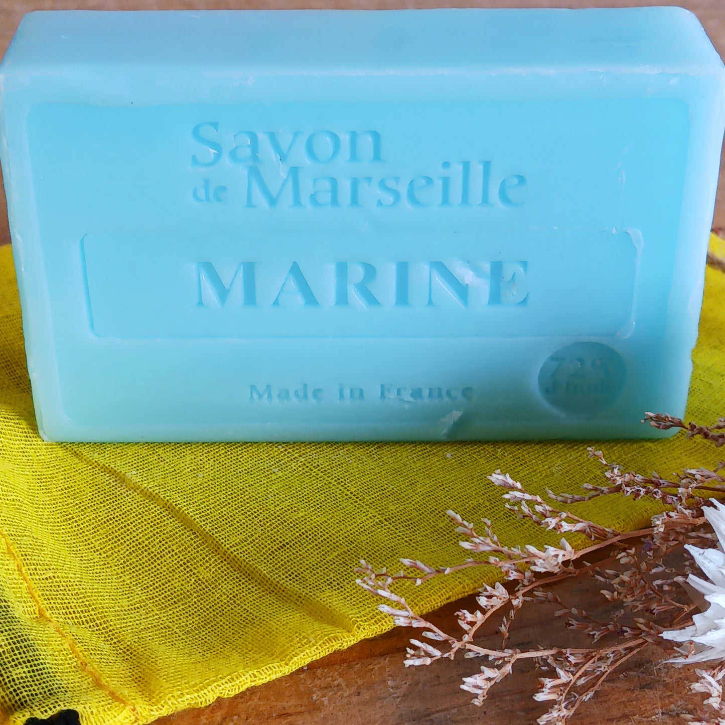 Awaken your senses with the Natural Marseille Sea Breeze Soap — a refreshing, marine-scented bar crafted using traditional Marseille methods. Inspired by the energizing breeze of the sea, this artisanal soap gently cleanses while hydrating your skin.
