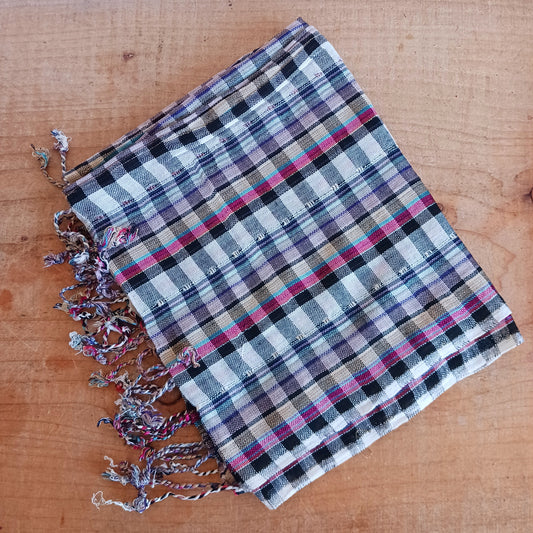 Immerse yourself in the alluring world of bohemian fashion with this delicate Indian Boho Scarf. Crafted with care, each scarf captures the essence of India's free-spirited charm, adding a touch of Boho elegance to your outfit.