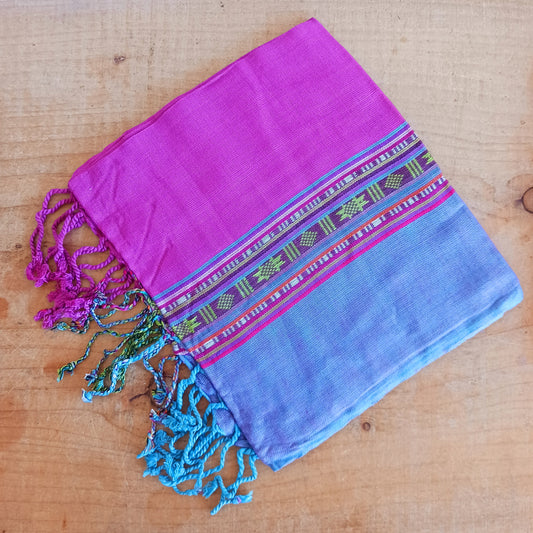 Capture the spirit of Varanasi with these vibrant Varanasi scarves. Adorned in striking shades of colour, these scarves embody the cultural richness and spiritual energy of the city. They are not just an accessory, but an expression of style, adding a touch of this heritage to your wardrobe.