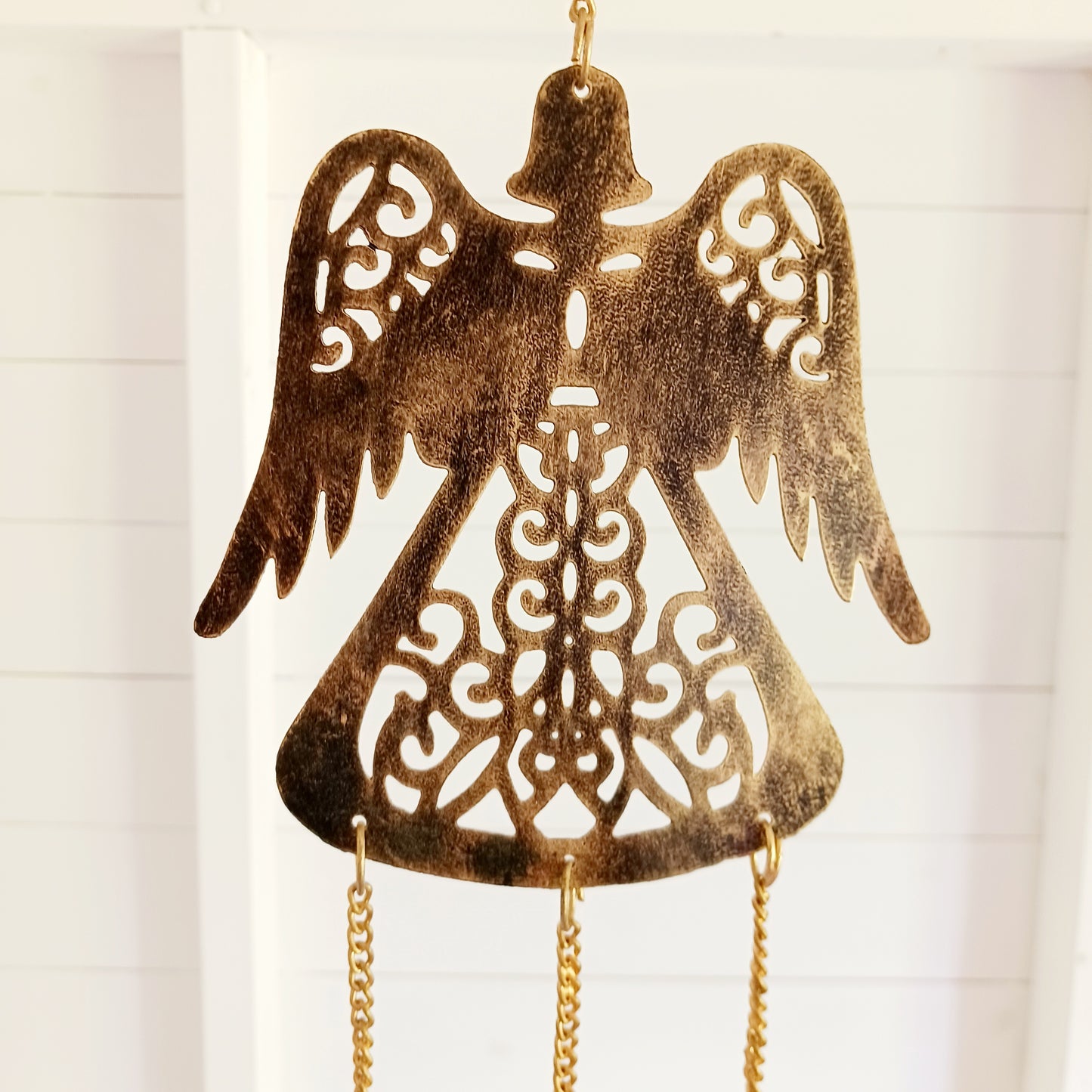 Create a peaceful and uplifting atmosphere with this beautifully crafted Angel Indian Chime with Brass Bells. Featuring an intricately detailed angel figure symbolizing protection, guidance, and serenity, this decorative hanging chime is designed to bring a sense of calm and spiritual harmony to any home, garden, meditation space, or sacred area.