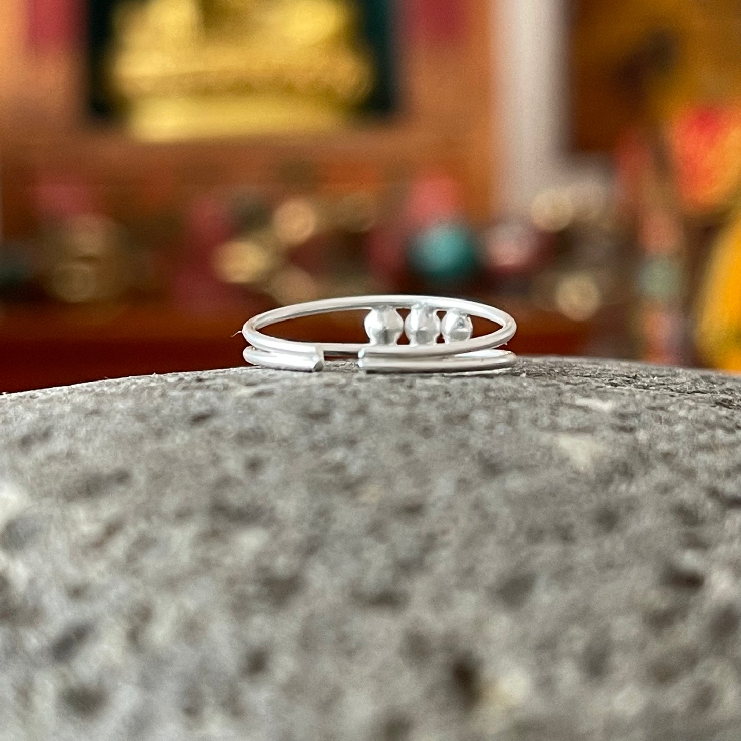 925 Sterling silver toe ring with three pretty red rose stones. Add a little bit of silver to your toes with our solid 925 stamped solid silver toe ring, beautifully presented in a little fabric drawstring pouch made from off cuts from sari materials that would have otherwise been discarded.