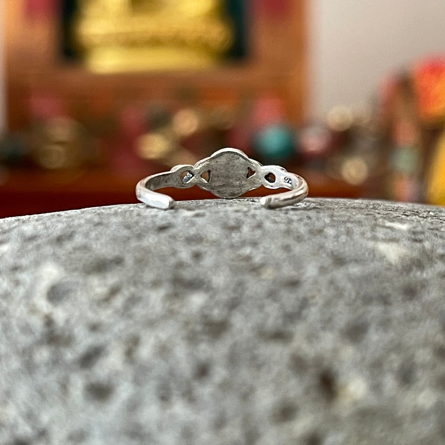 925 Sterling silver Toe Ring, add a little bit of silver to your toes with our solid 925 stamped solid silver toe ring, beautifully presented in a little fabric drawstring pouch made from off cuts from sari materials that would have otherwise been discarded.