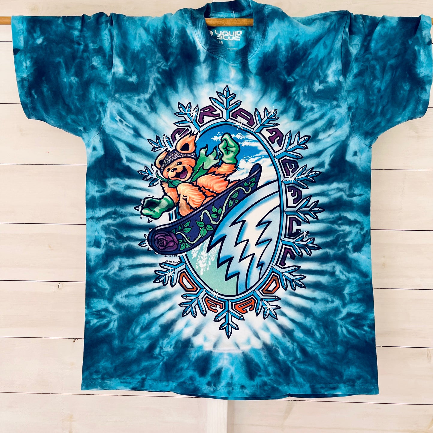 Grateful Dead Snowboard Bears Tie-Dye T-Shirt | Grateful Dead UK