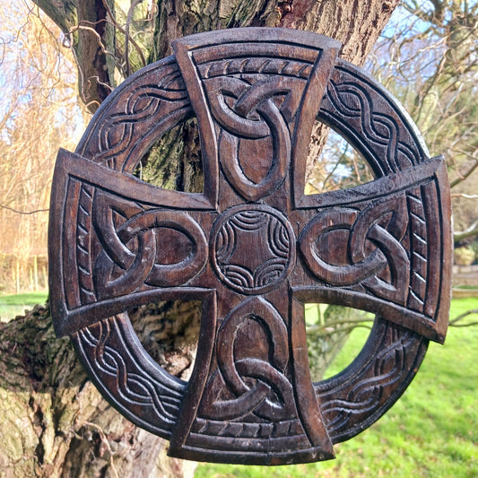 Round Wooden Celtic Cross