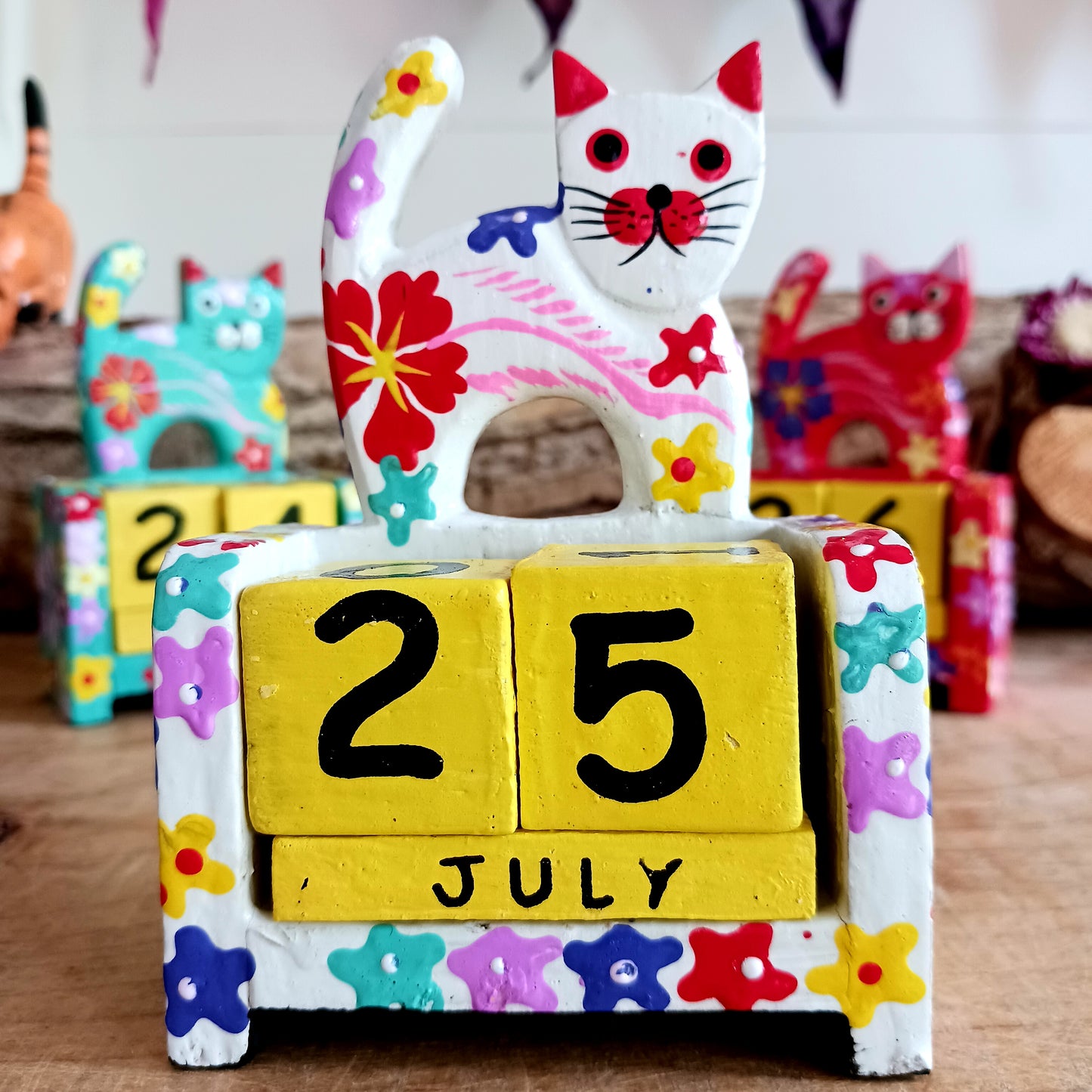 Wooden Hand Painted Cat Perpetual Calendar