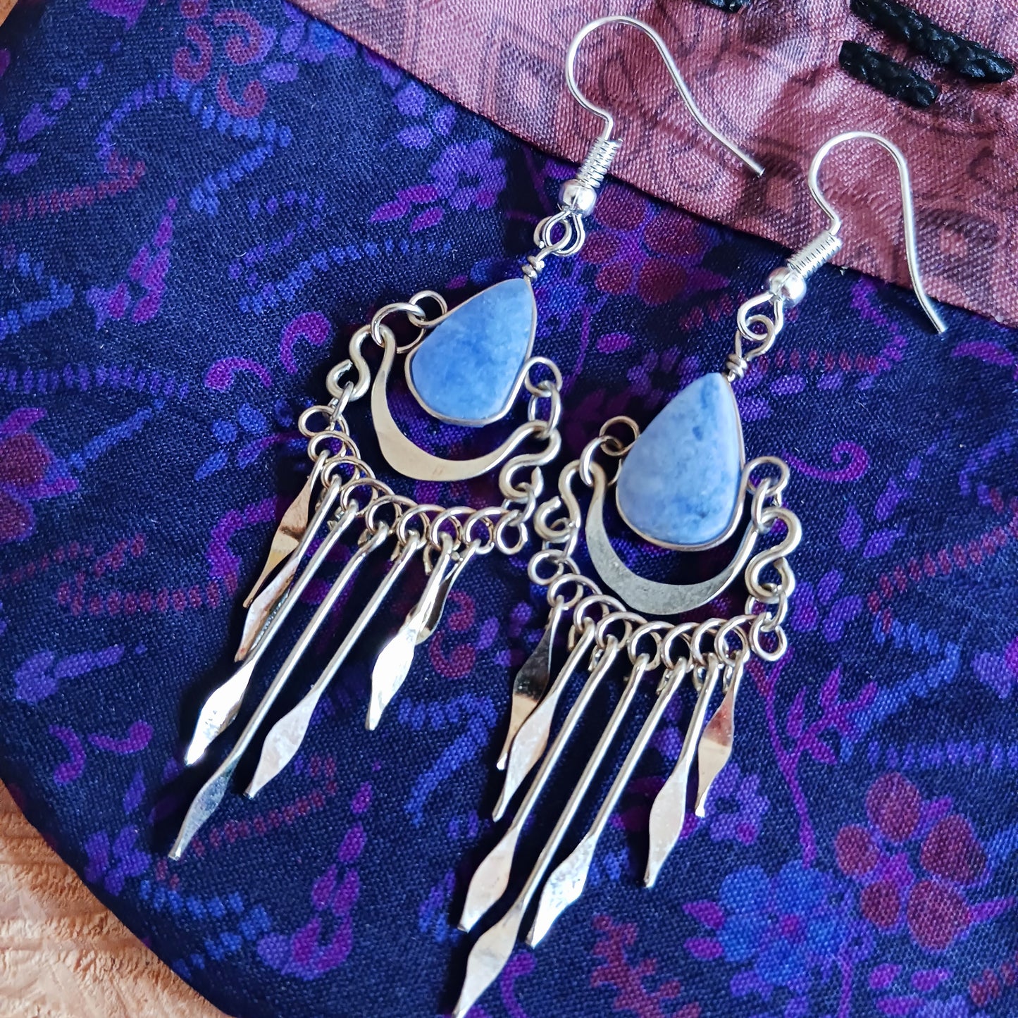 These beautiful hoop earrings incorporate Lapis Lazuli stone with Silver plated hooks. They&nbsp; have been hand made in Peru and are presented in a traditionally made pouch gift wrapped and ready to give