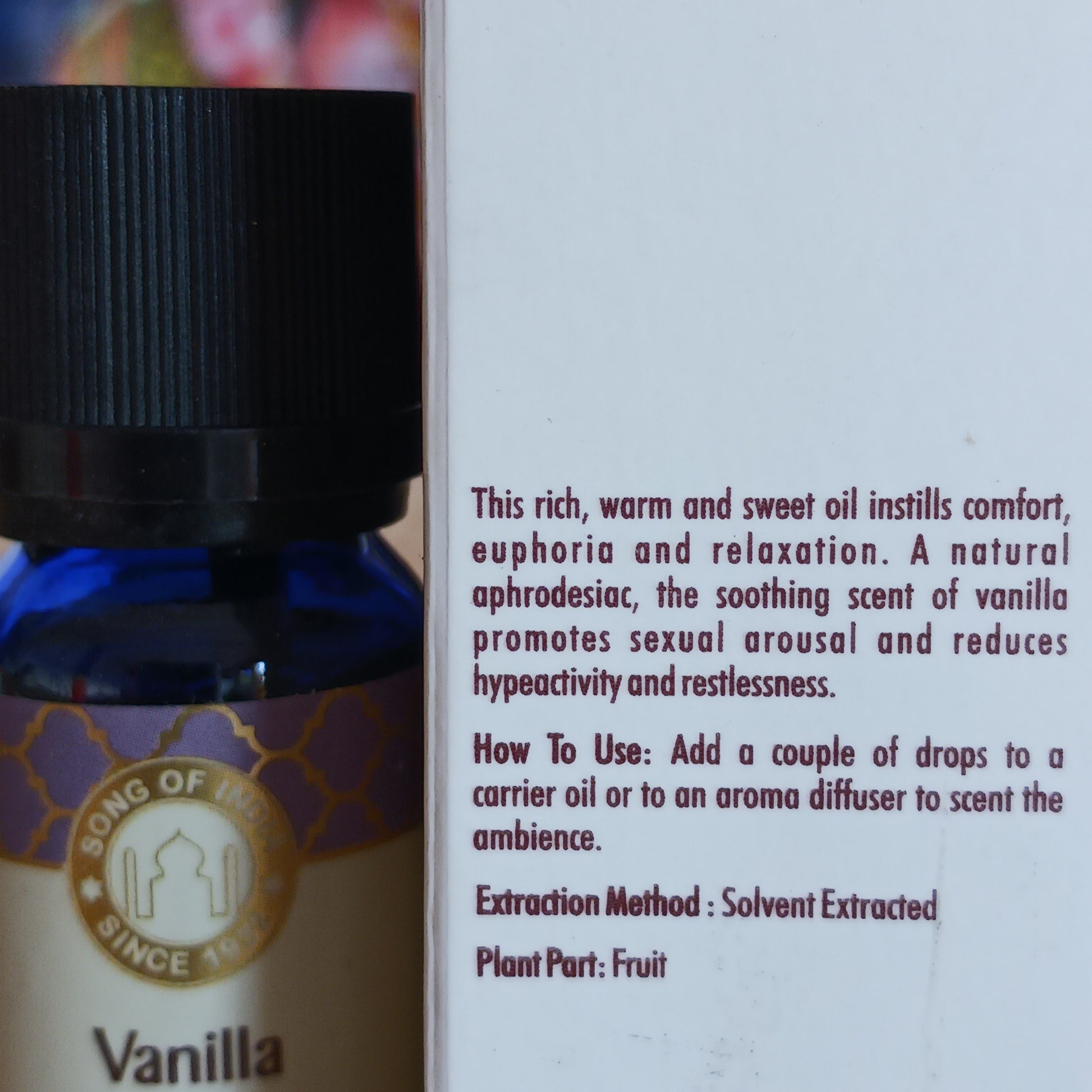 Pure essential Vanilla oil with glass pipette. The rich, warm and sweet oil instills comfort, euphoria and relaxation.