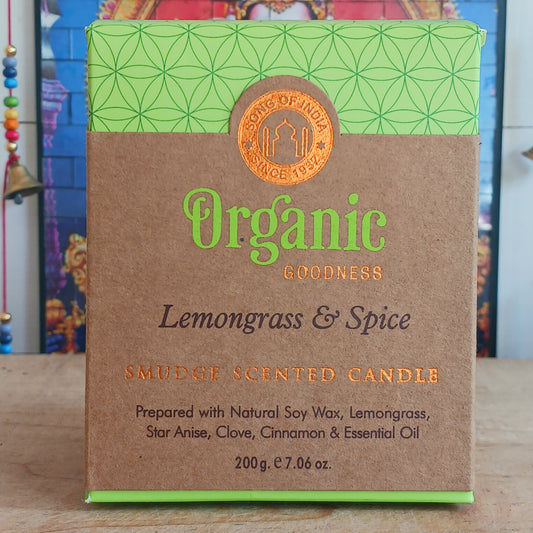 Song of India Organic Goodness soy wax candle, infused with natural smudge herbs and essential oils.&nbsp; The refreshing scent of lemongrass is combined with warm spices such as cloves, star anise and cinnamon. Hand poured in a decorative glass jar with flower of life pattern.