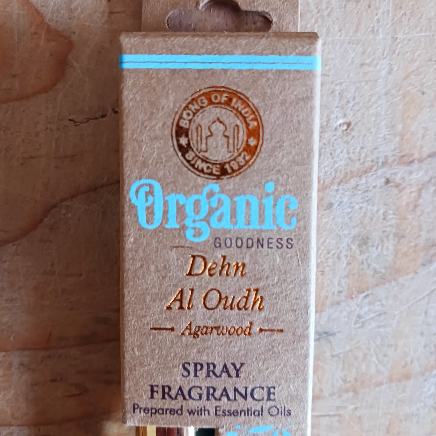 These Song of India Organic Goodness natural fragrance sprays come in tubular glass bottles and give a lovely aroma to any room. Each has a delicately unique and enchanting flowery scent; Sandalwood, Orange, Agarwood, Patchouli Vanilla and Jasmine.