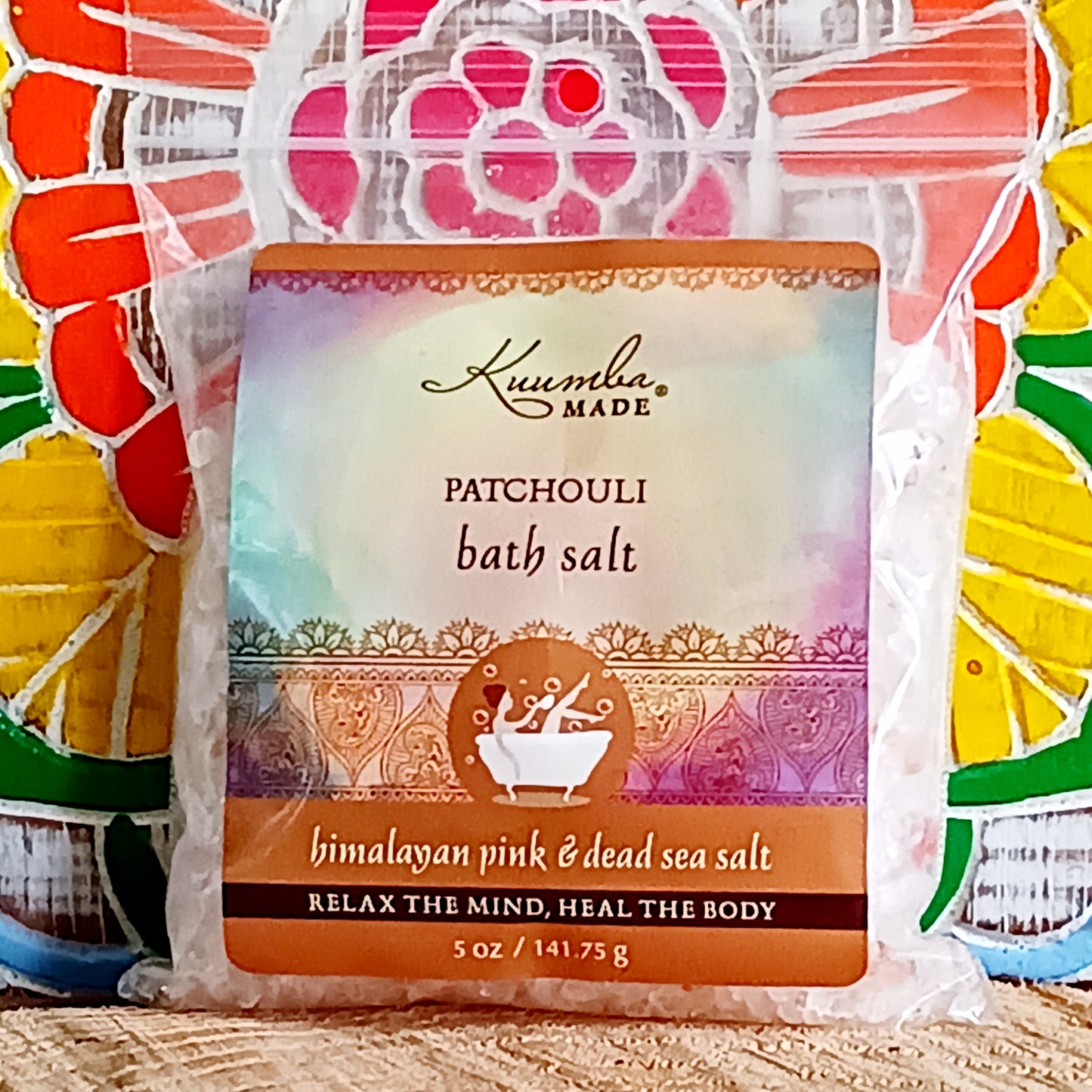 A custom blend made from the finest salts with the highest mineral content. These naturally occuring minerals revitalize and soften the skin, draw out impurties, and improve circulation. Relax and enjoy!