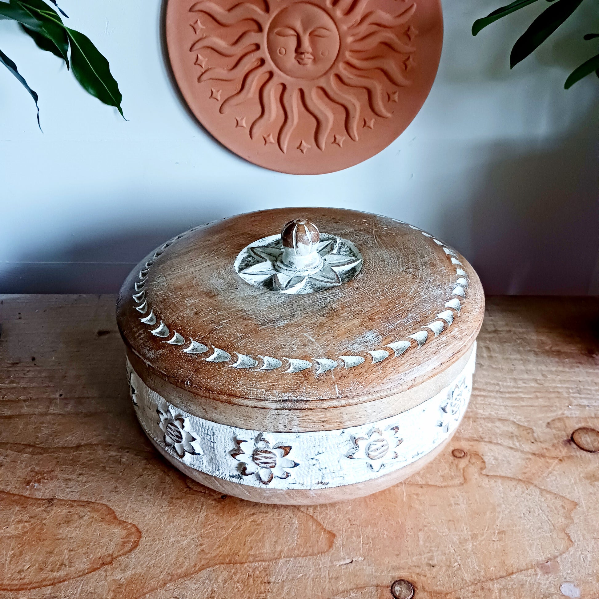 Elevate your home décor with this beautifully handcrafted Mango Wood Decorative Storage Pot featuring intricate whitewash patterns and a secure fitted lid. Designed to blend rustic charm with modern elegance, this eco-friendly storage container adds warmth and sophistication to any space.