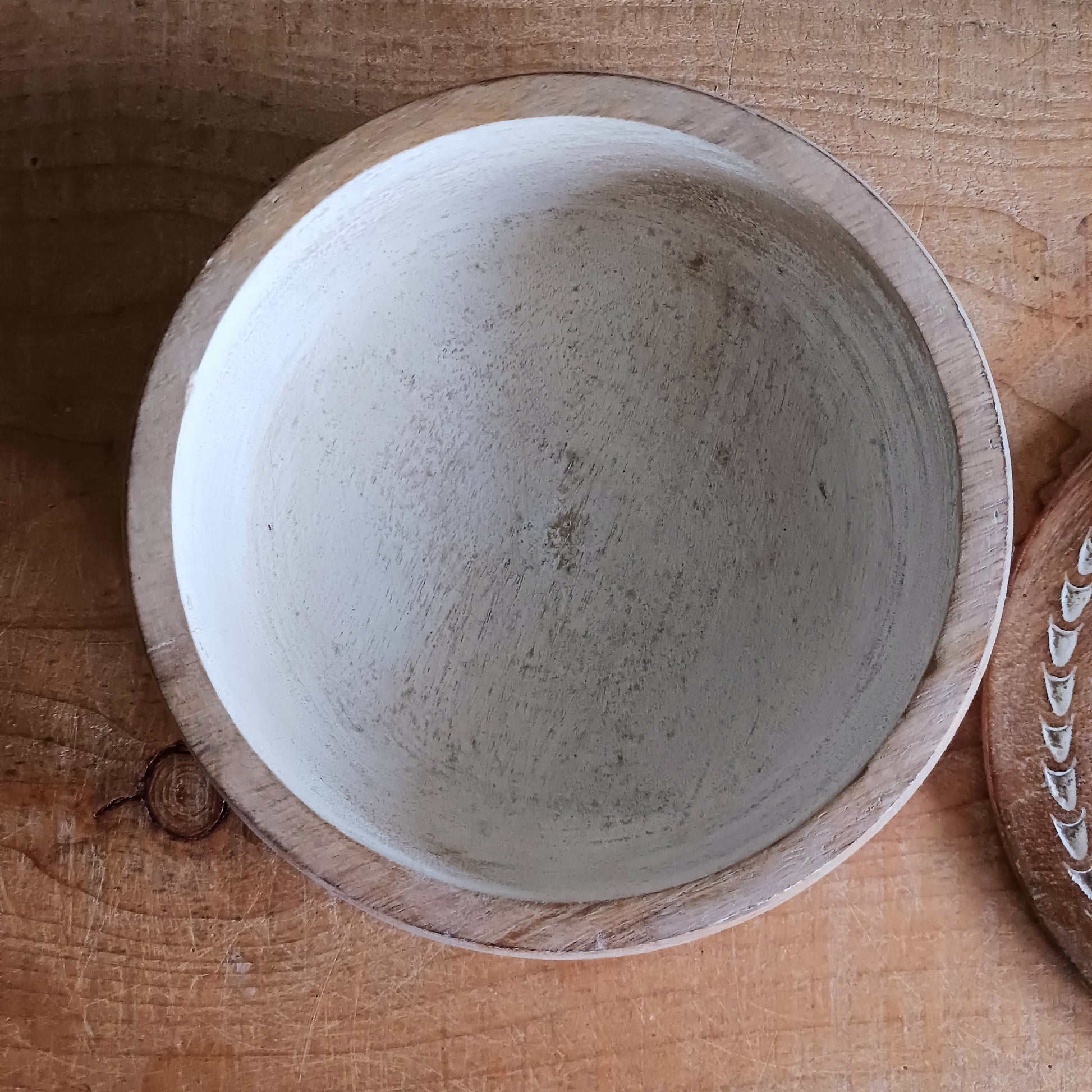 Elevate your home décor with this beautifully handcrafted Mango Wood Decorative Storage Pot featuring intricate whitewash patterns and a secure fitted lid. Designed to blend rustic charm with modern elegance, this eco-friendly storage container adds warmth and sophistication to any space.