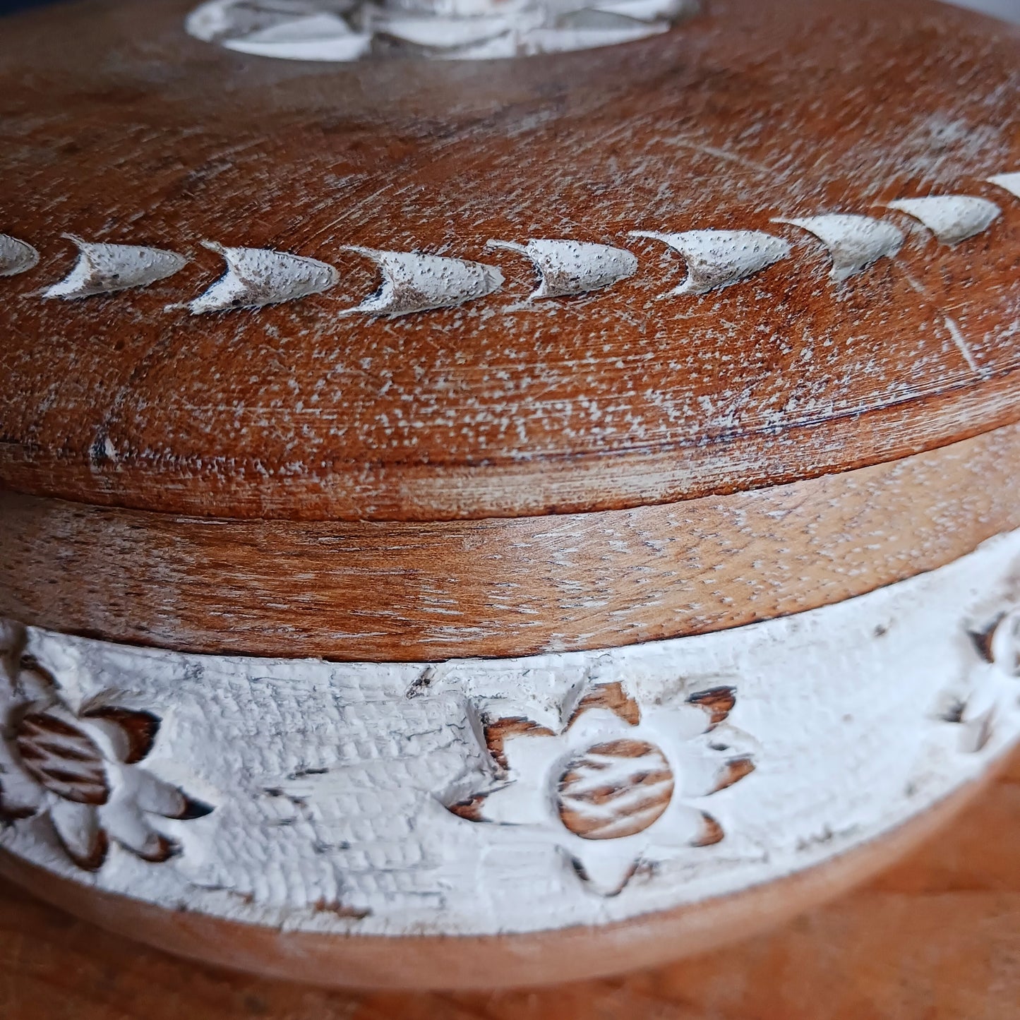 Elevate your home décor with this beautifully handcrafted Mango Wood Decorative Storage Pot featuring intricate whitewash patterns and a secure fitted lid. Designed to blend rustic charm with modern elegance, this eco-friendly storage container adds warmth and sophistication to any space.