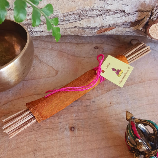 Handmade Indian Incense Sticks | 25 Sticks Vanilla