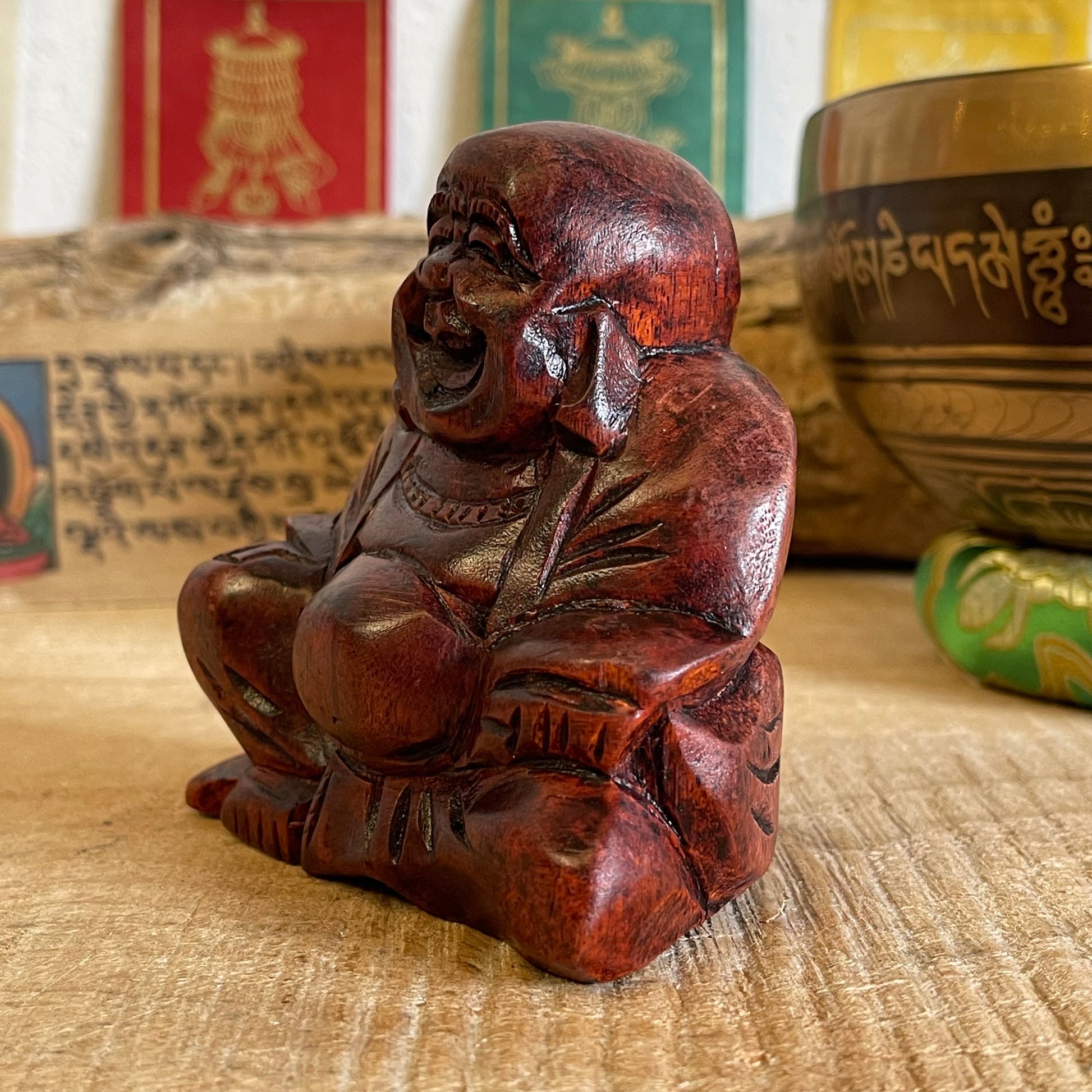 Hand carved Laughing Buddha  Statue 7 cm