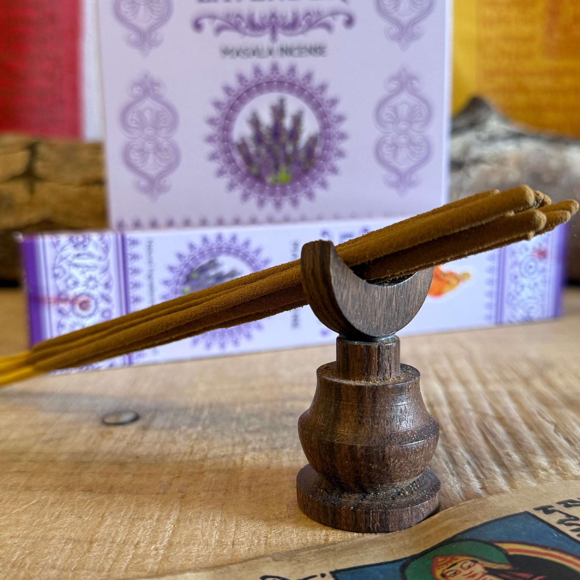 Ayurvedic masala Lavender incense sticks are made from essential oils plus all-natural ingredients for a pure aroma every time. Each variety is a fine blend of premium resins, oils, herbs, petals and honey. Beautiful scents for meditation, yoga and spiritual cleansing include fragrant aids to promote harmonious mood and enhance wellbeing

15gm - 15 sticks&nbsp;

Carton 12 x 15gm&nbsp; packs 180 Sticks&nbsp;
