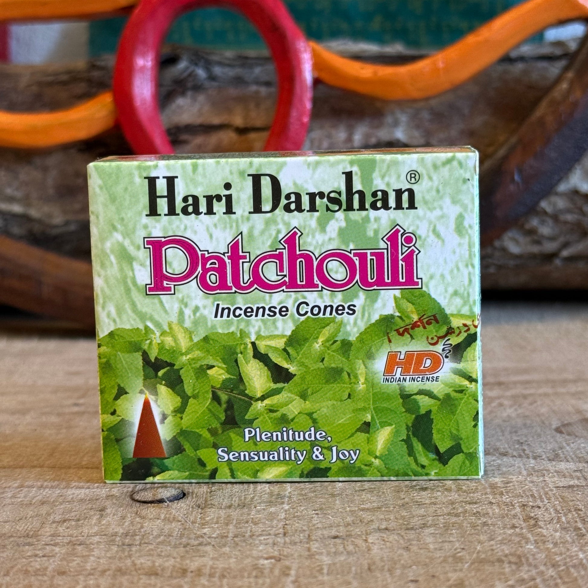 Hari Darshan’s &nbsp;Patchouli Incense Cones bring a chill, relaxed atmosphere to any space. Made with Patchouli , these cones release a mellow scent that’s perfect for meditation or just kicking back. Let their smooth fragrance guide you to a peaceful, centered place where you can truly unwind and vibe easy.