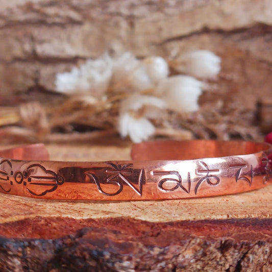 Tibetan Om Mani Holy Mantra Bracelet | Copper