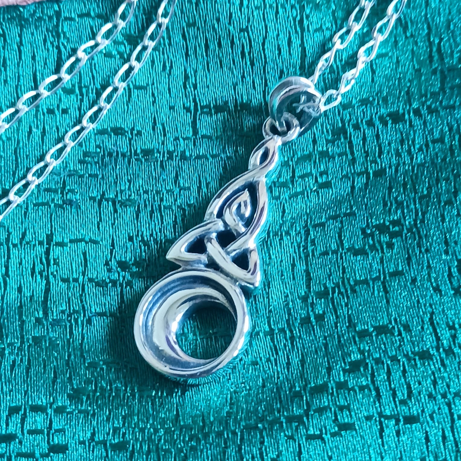 Sterling Silver Celtic Moon Pendant & Chain