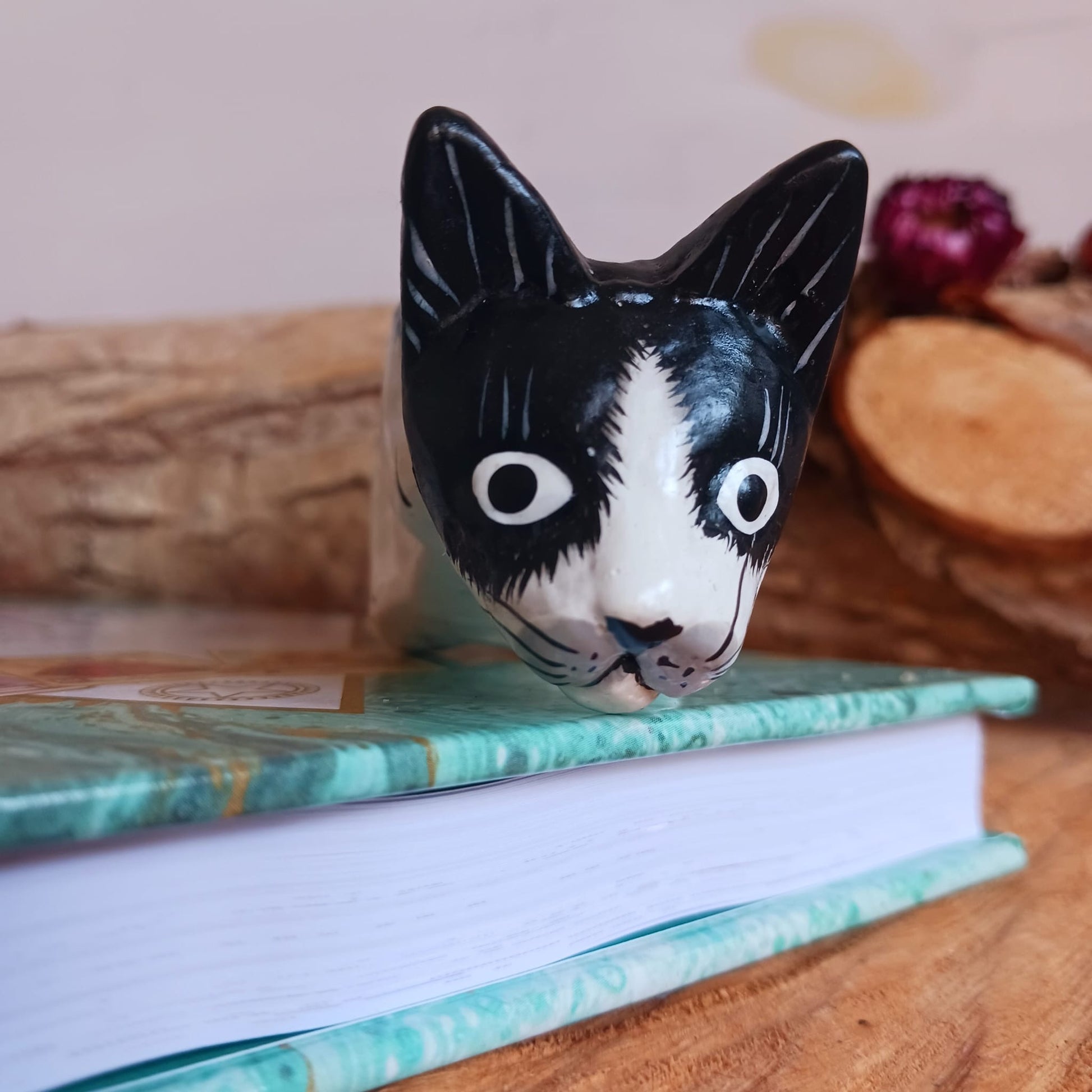 Small Natural Wood Shelf Cat