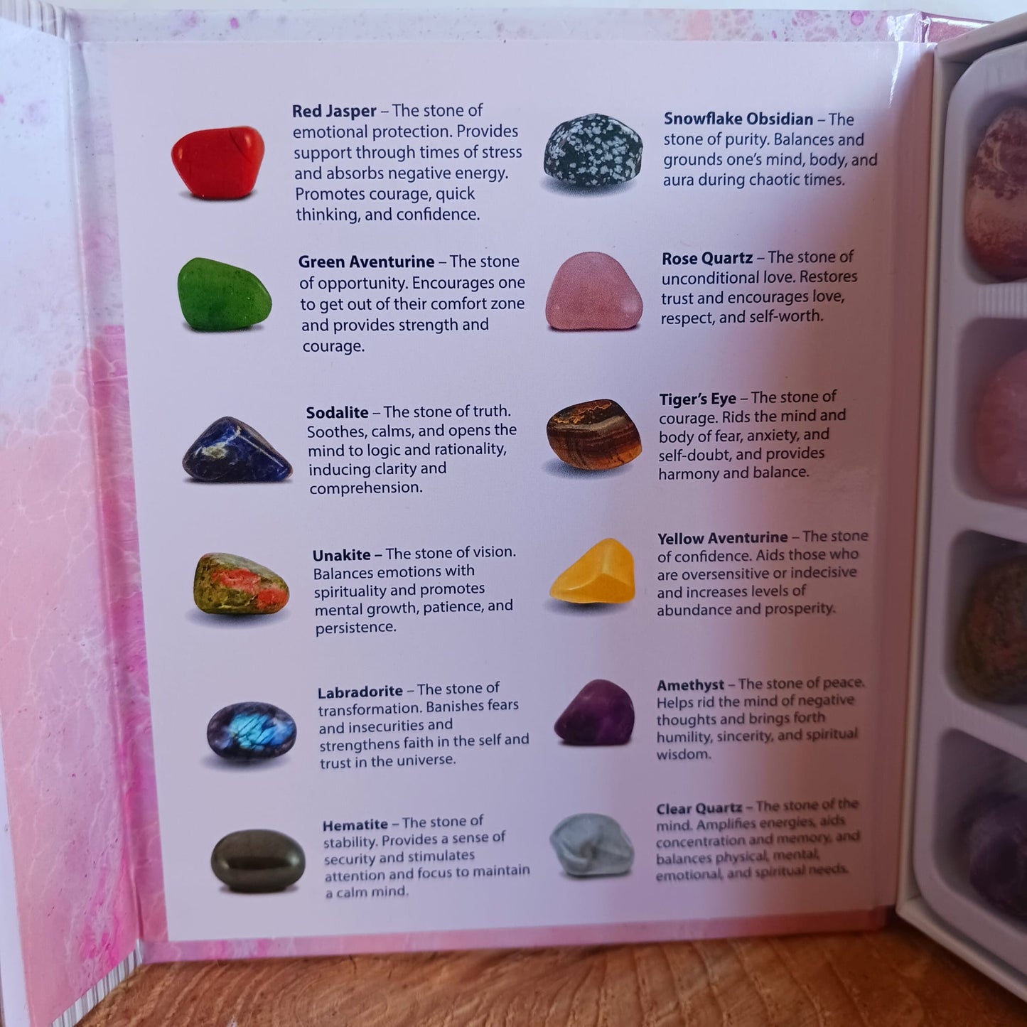 The Little Book of Crystals | Gift Set