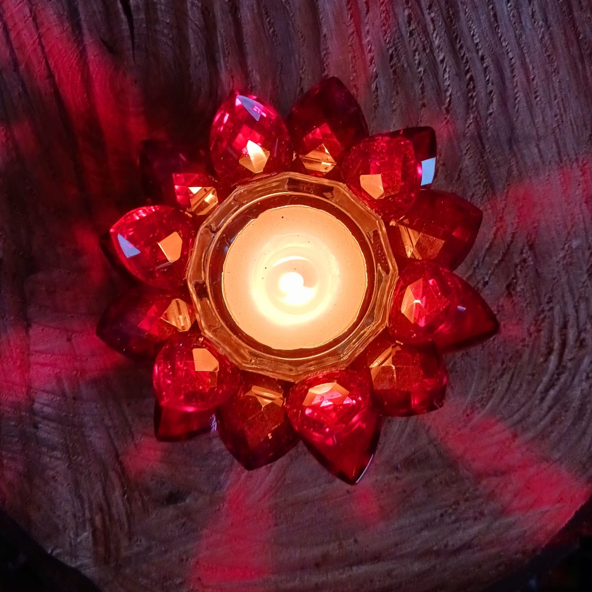 Lotus Candle Holder | Crystal Red