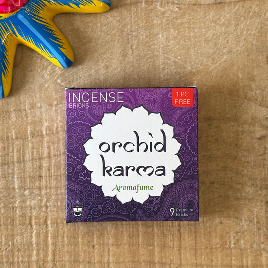 Aromafume Orchid Karma Incense Bricks offer a soft, floral fragrance designed to uplift the spirit and create a calm, harmonious atmosphere. Handcrafted in India using traditional methods, these natural incense bricks release a delicate blend of orchid, lavender, lily, and Indian jasmine when gently heated in a compatible diffuser, producing a smooth, beautifully balanced aroma.