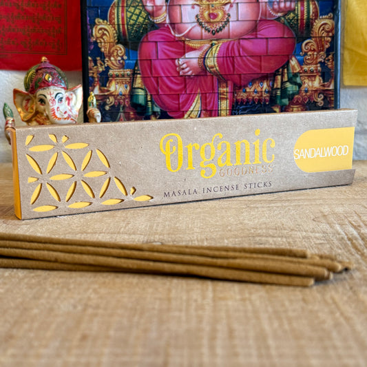 Song of India Organic incense Sandalwood

Experience the scent of luxury with Organic Goodness Sandalwood incense. Made in India, this rich, woody aroma is found in premium perfumes. 12 x 15g sticks.