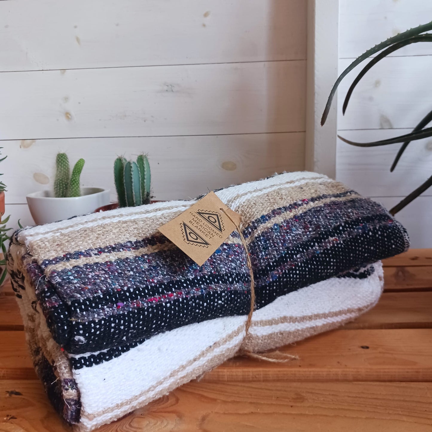 Mexican Falsa Blanket | Traditional hand loomed Coffee   120cm × 185cm