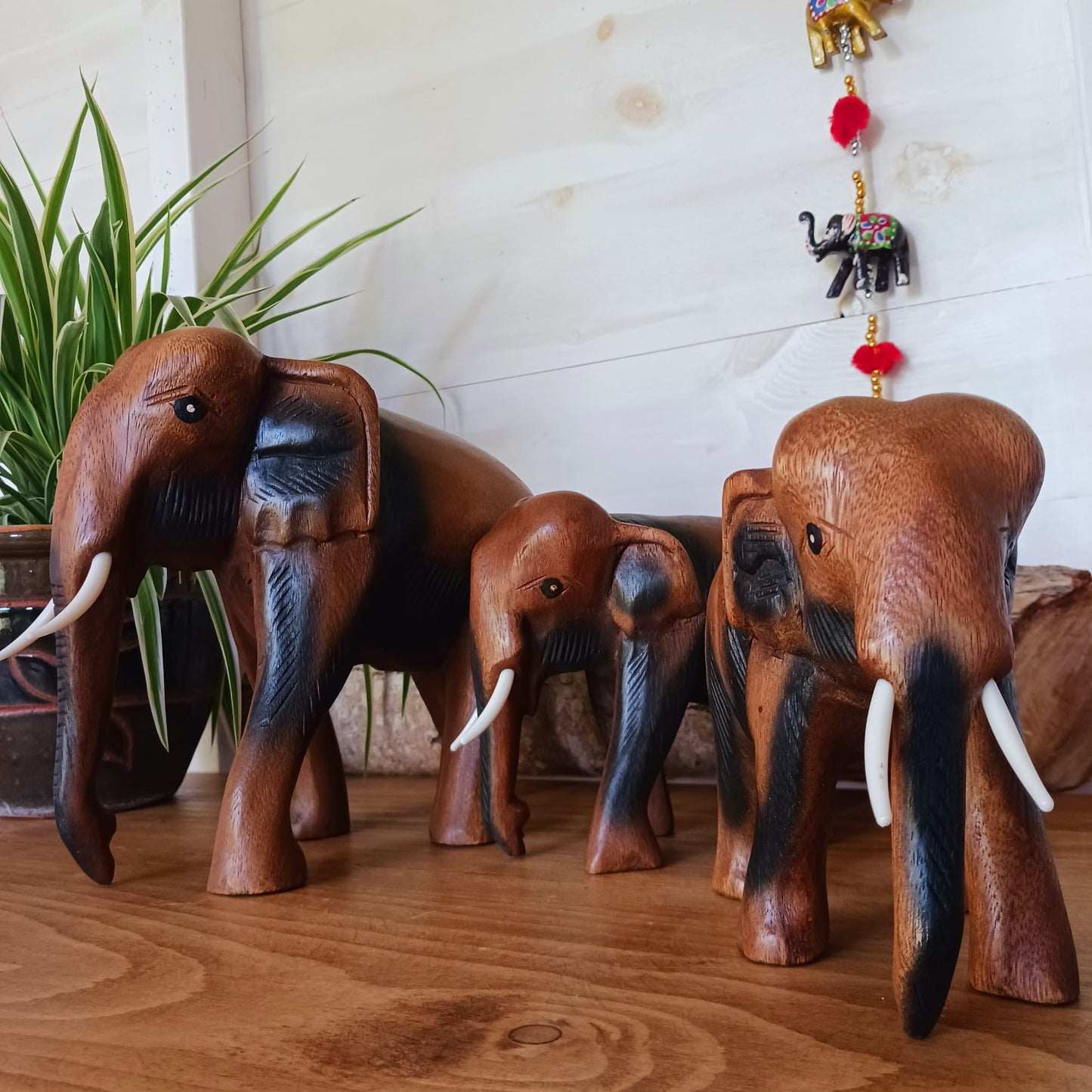 Hand carved wooden Elephant Ornament | Large