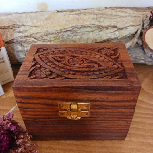 Wooden Essential Oil Box (For 6 Bottles)