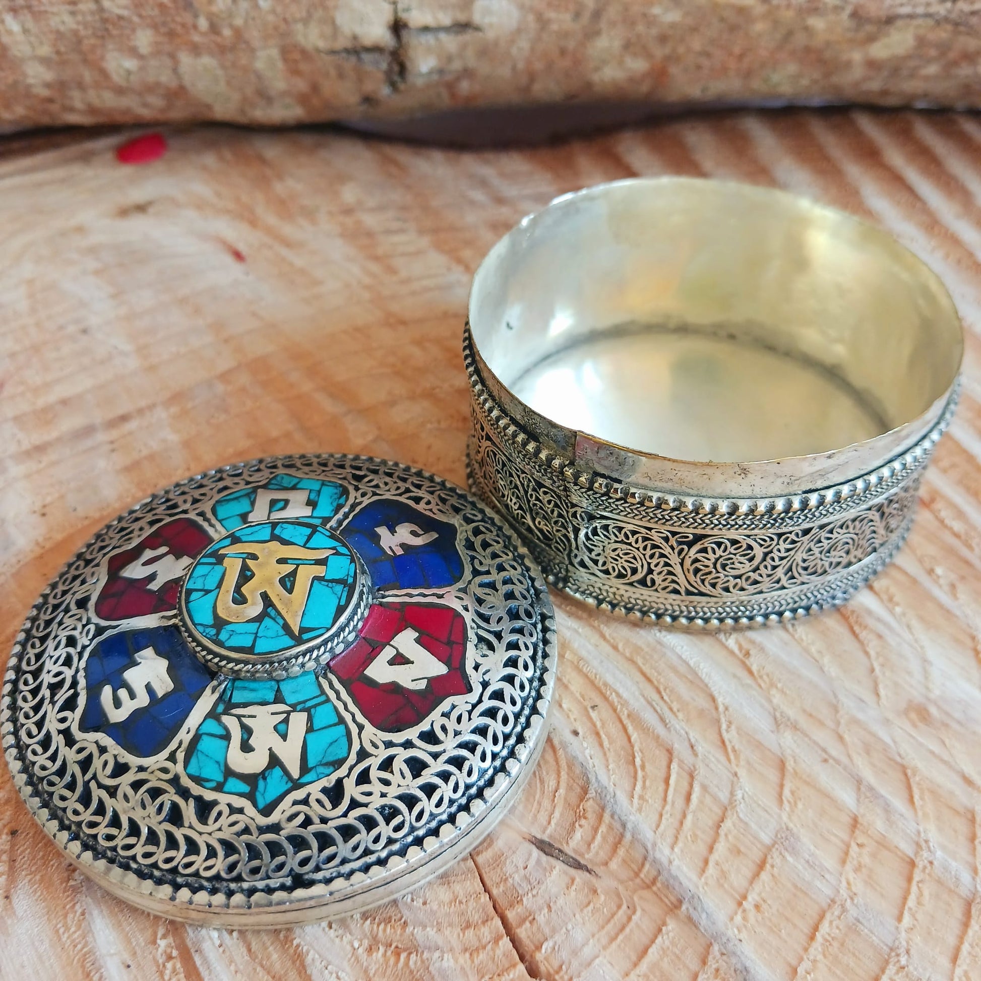 Tibetan Mantra Filigree Jewellery Box | Trinket Box