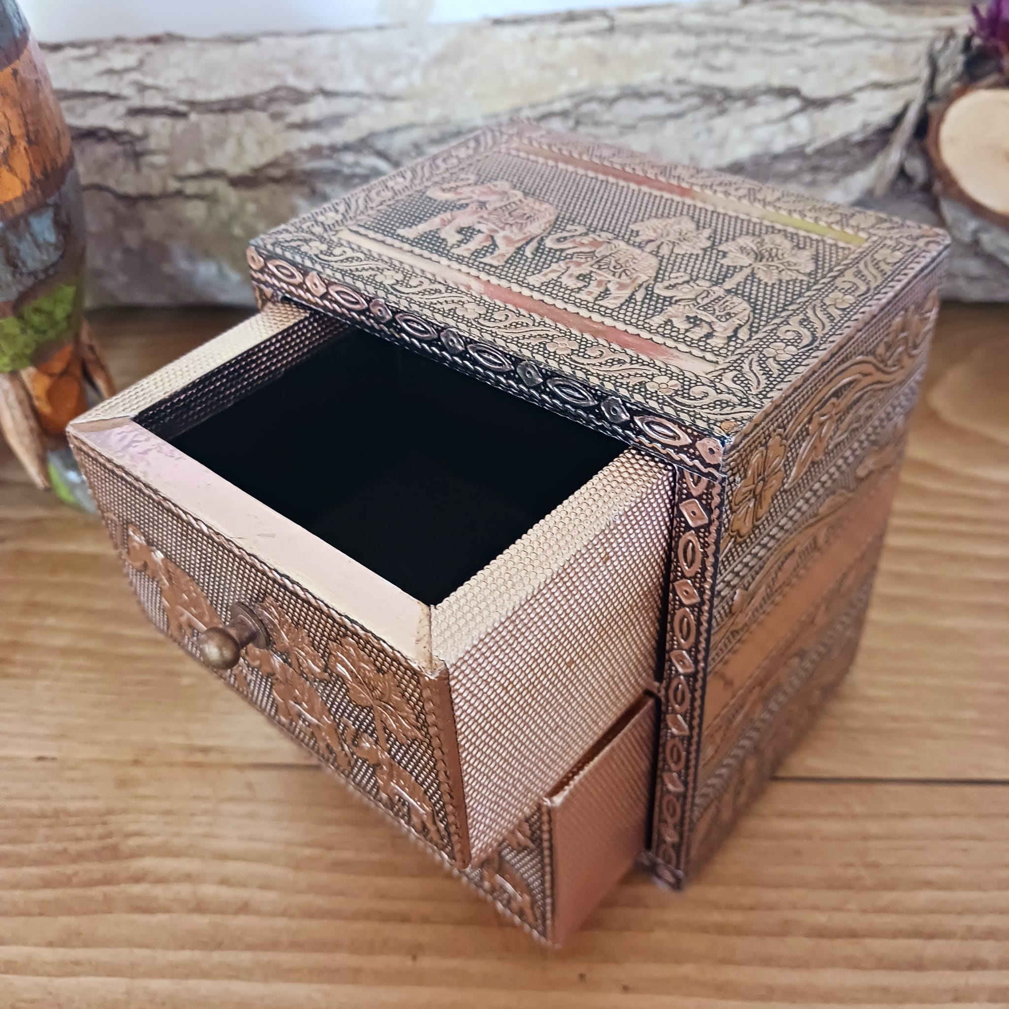 Wooden shops Trinket Box, Wooden Poppy Marquetry box, Oak Watch Box, Poppy Jewellery Box, Daisy Trinket Box, Small gift box