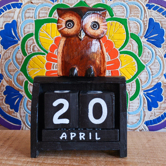 Stay organized and inspired with our large Wooden Calendar featuring a beautifully detailed nocturnal owl design. Crafted to blend function and artistry, this eco-friendly calendar adds a touch of nature to your daily routine. Perfect for home, office, or as a thoughtful gift, it helps you keep track of important dates while enjoying the calming beauty of the night owl. A timeless piece that brings charm, practicality, and inspiration to any space.