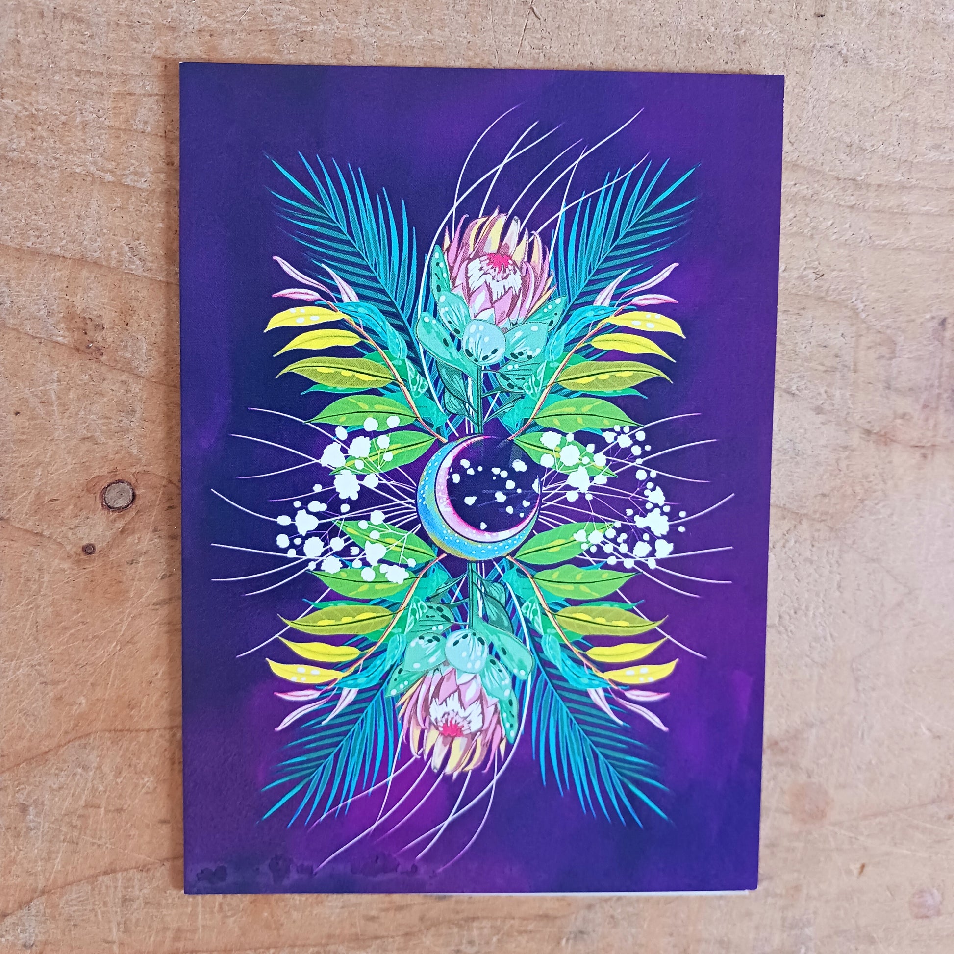 All occasions Floral Moon greetings card. The card is blank inside for you to write your own message. It comes with an illustrated envelope and each card also has faint artwork inside.